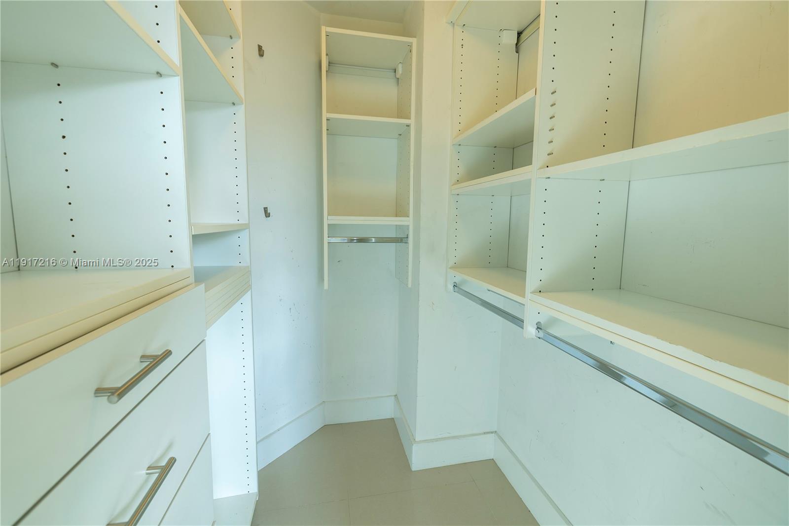 360 CONDO A - Residential Lease