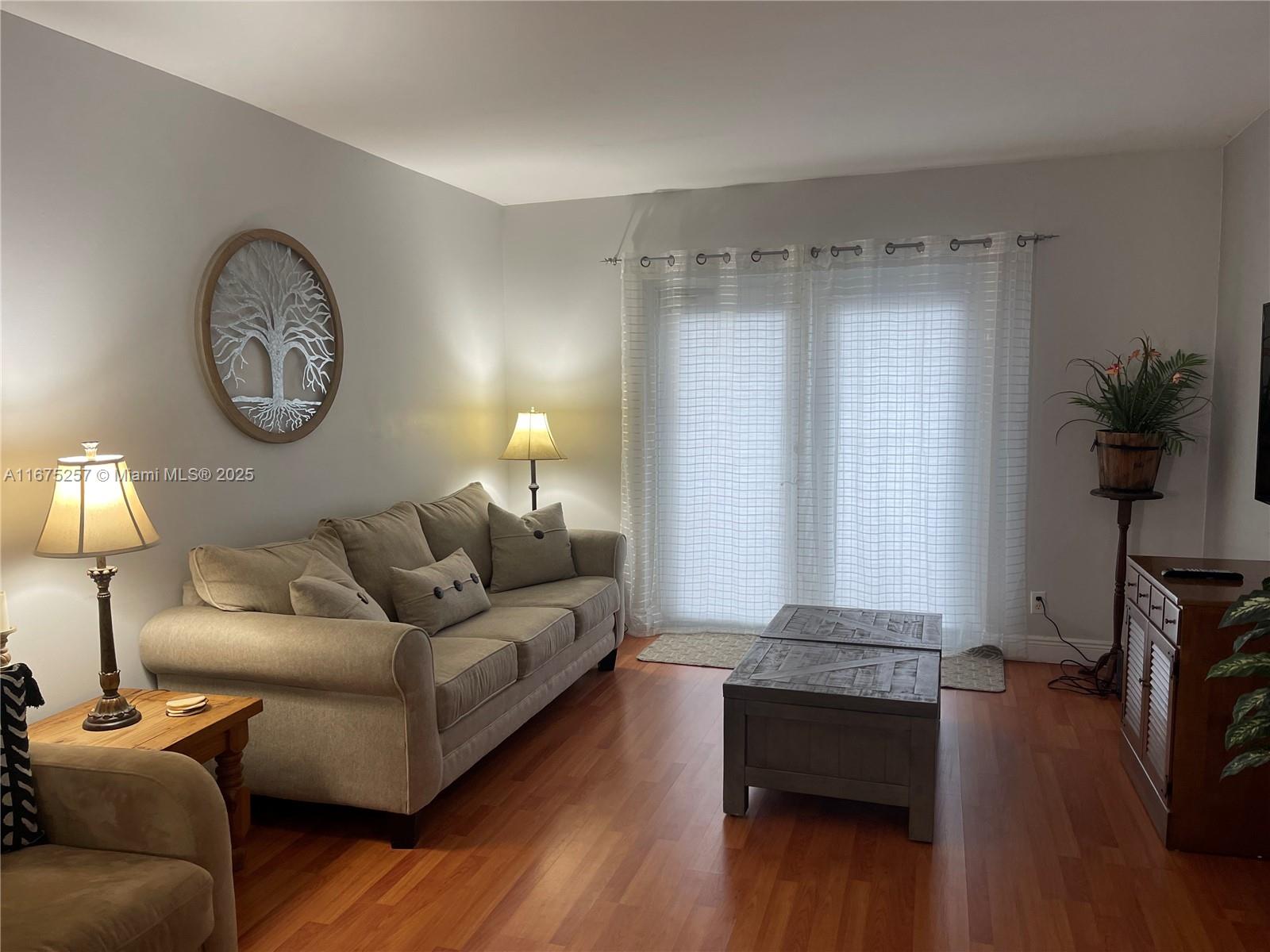 POMPANO BEACH VIEW CONDO - Residential Lease