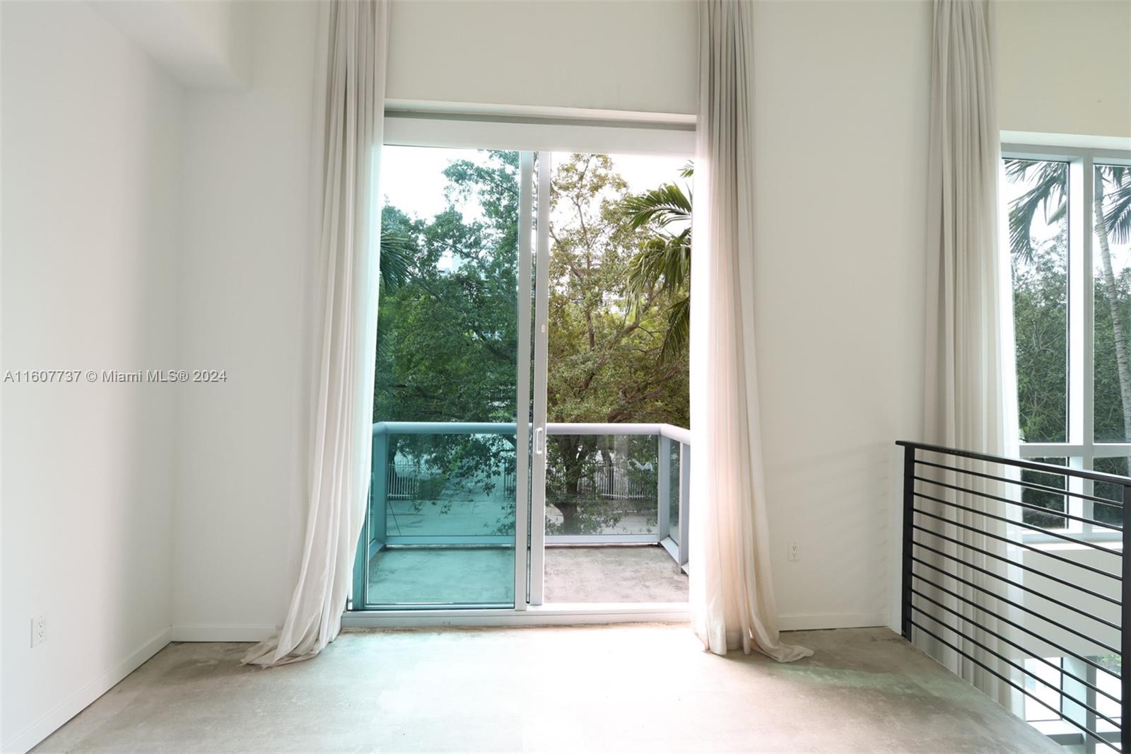 GALLERY ART CONDO - Residential Lease