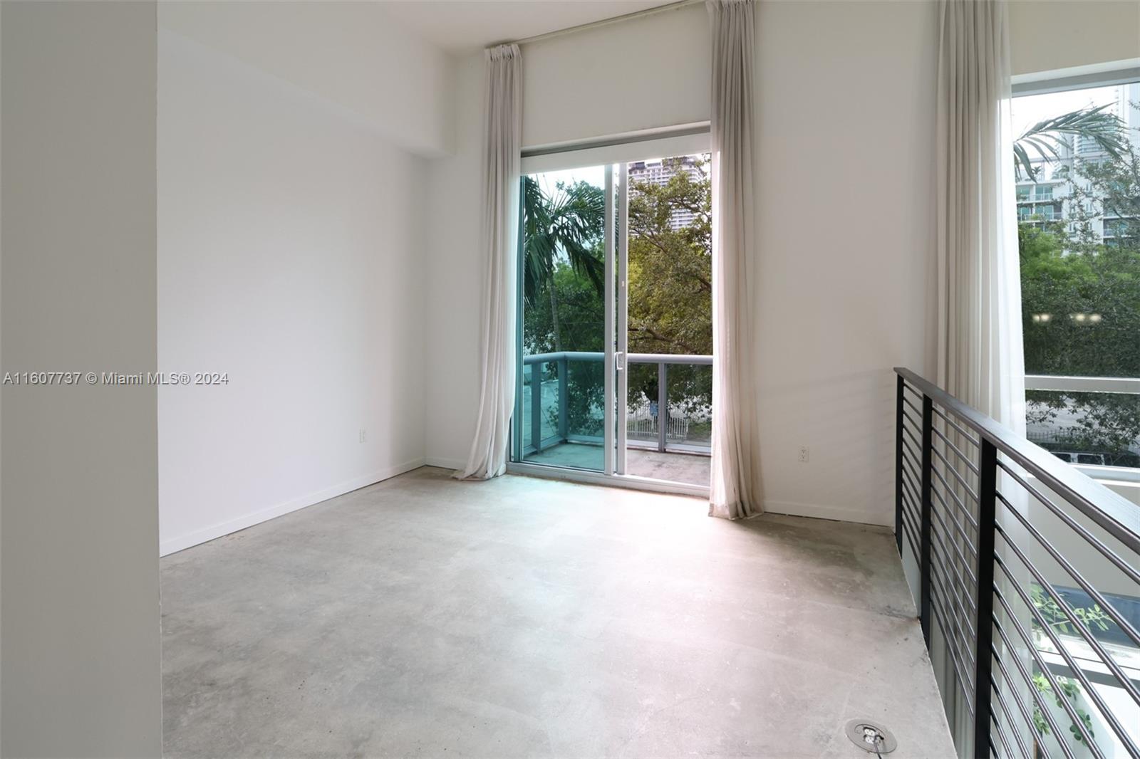 GALLERY ART CONDO - Residential Lease