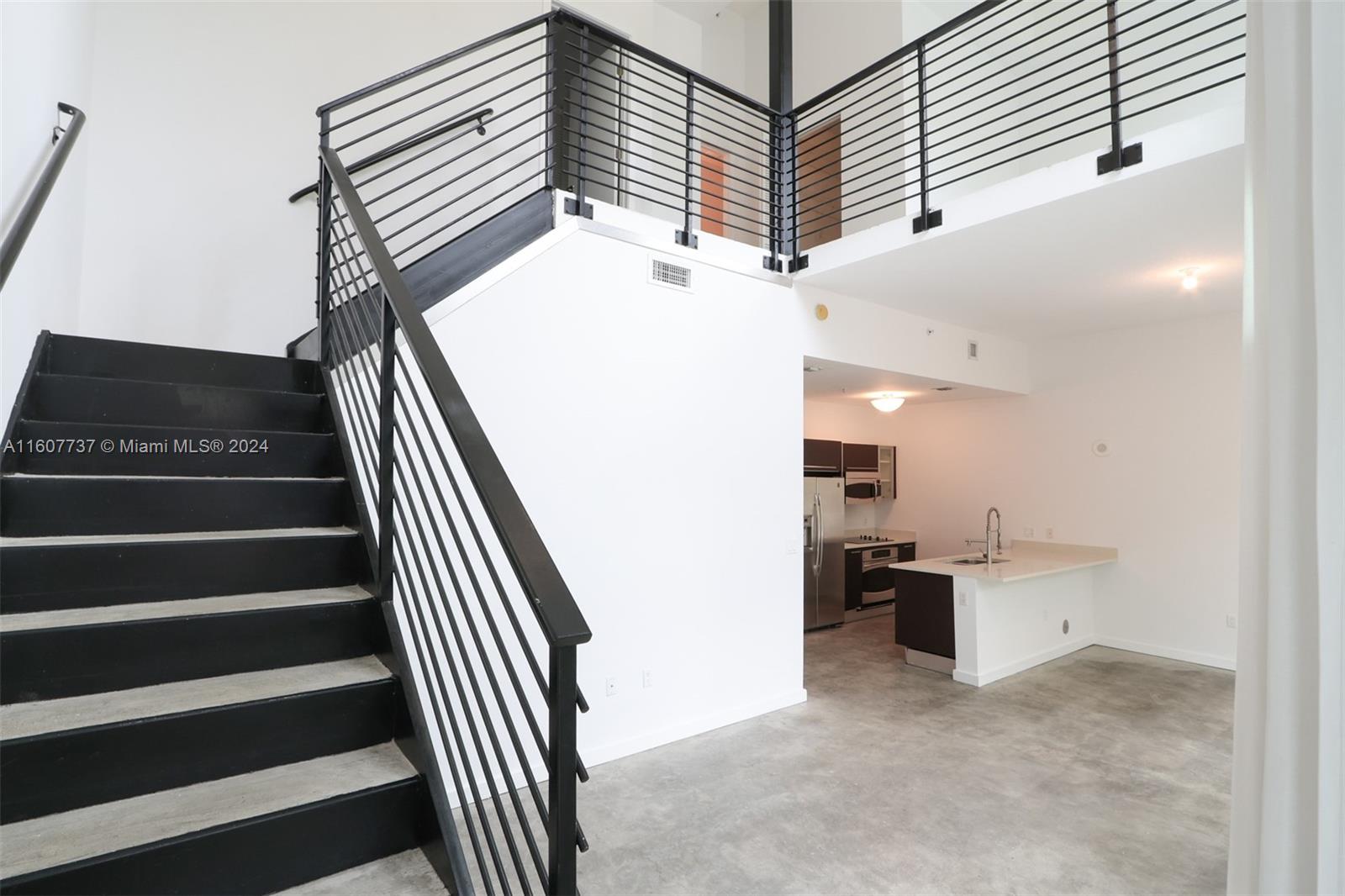 GALLERY ART CONDO - Residential Lease