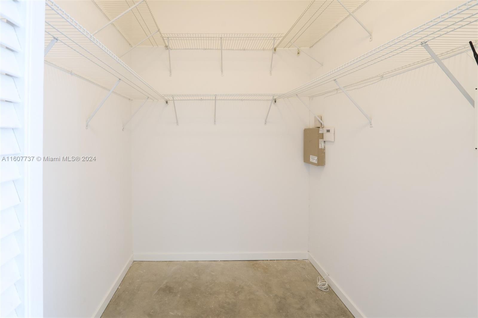 GALLERY ART CONDO - Residential Lease