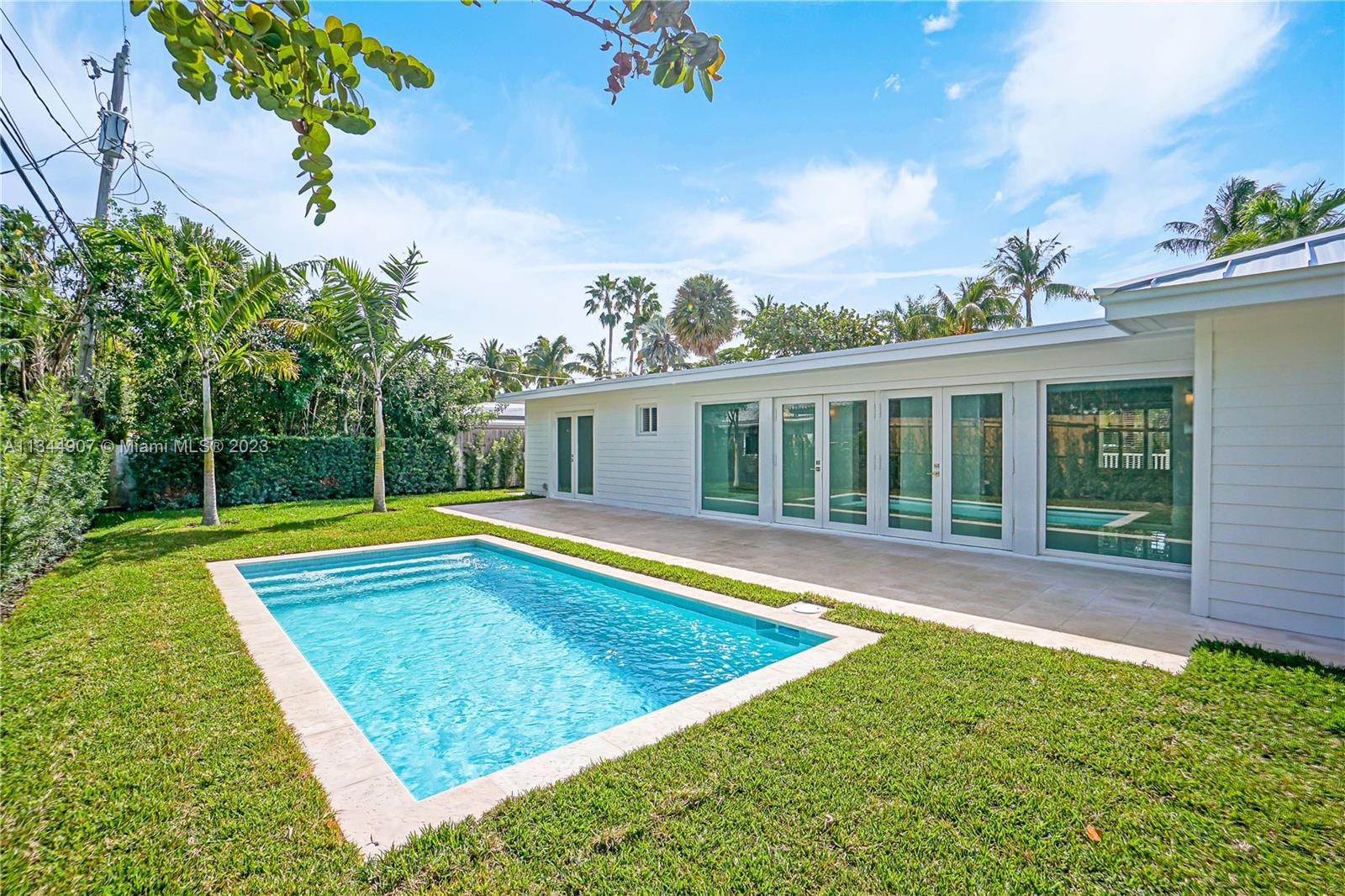 BISCAYNE KEY ESTATES - Residential Lease