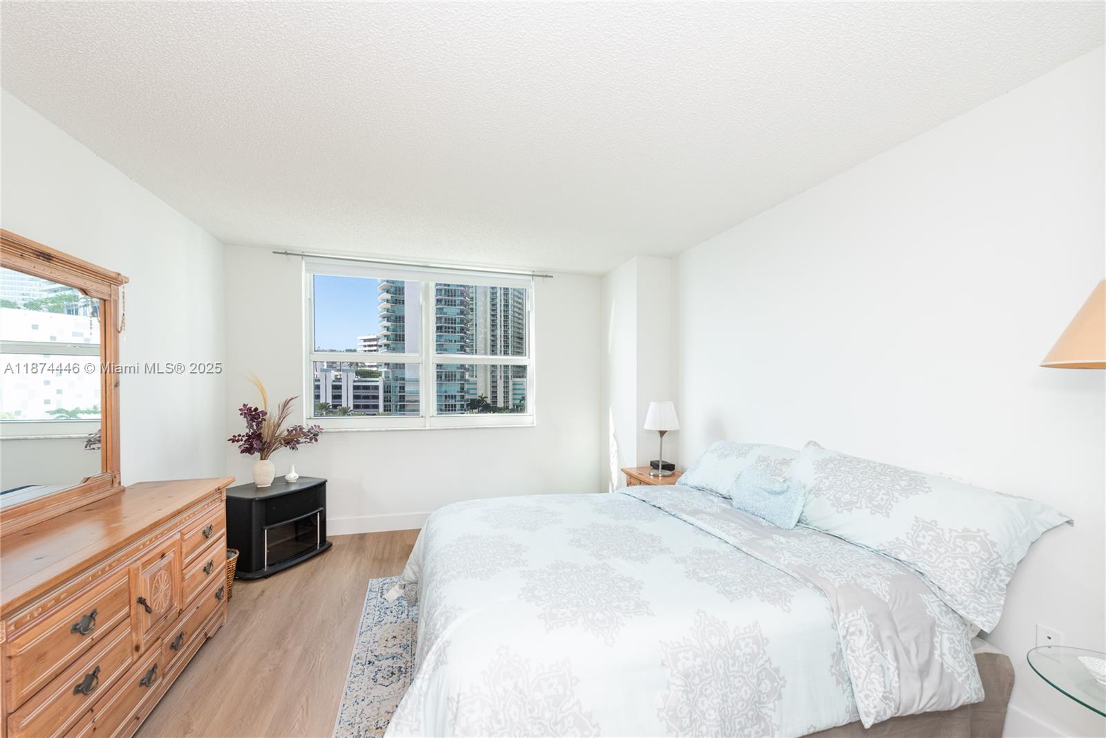 The Mark on Brickell Condo - Residential