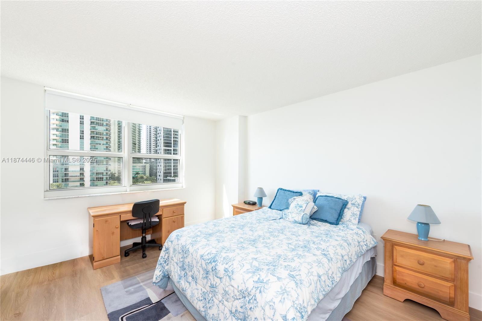 The Mark on Brickell Condo - Residential