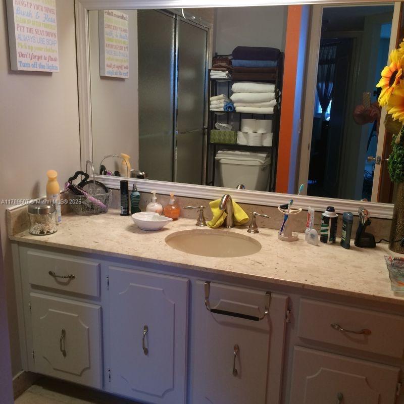 CLARIDGE CONDO - Residential Lease