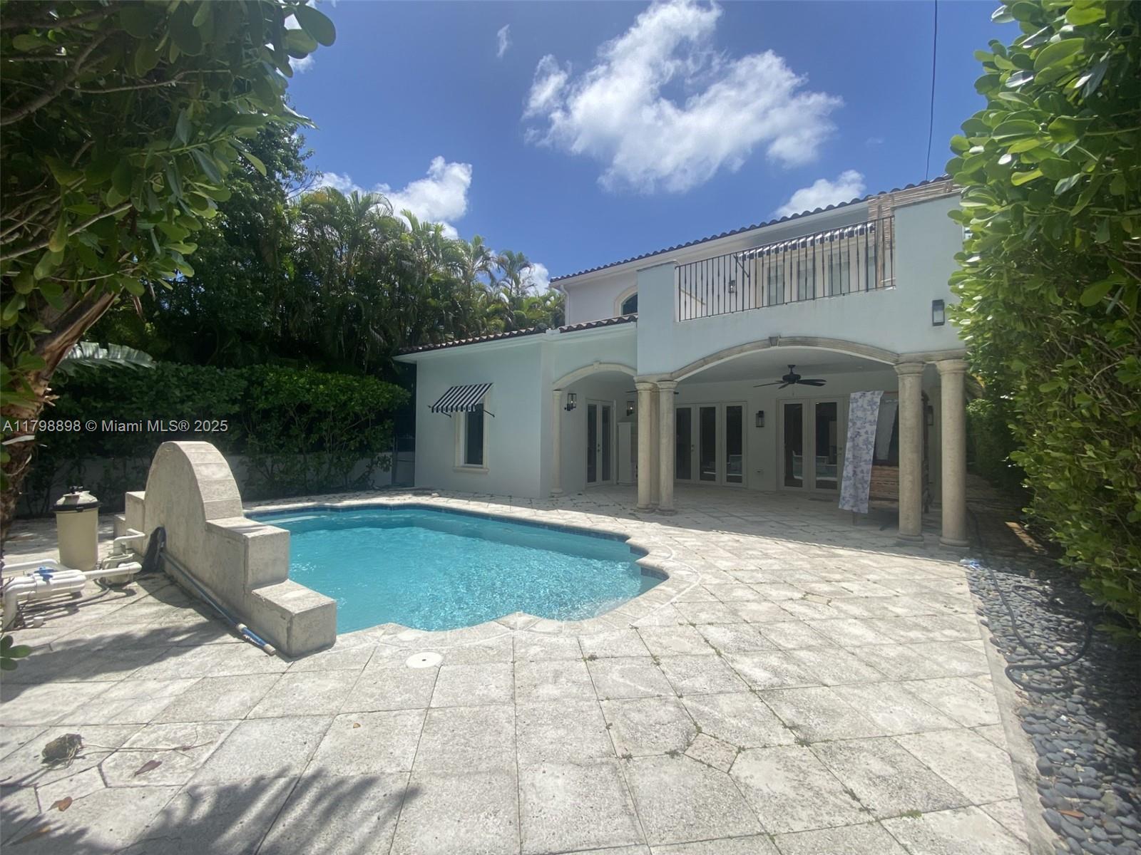 BRICKELL HAMMOCK UN 1 - Residential Lease