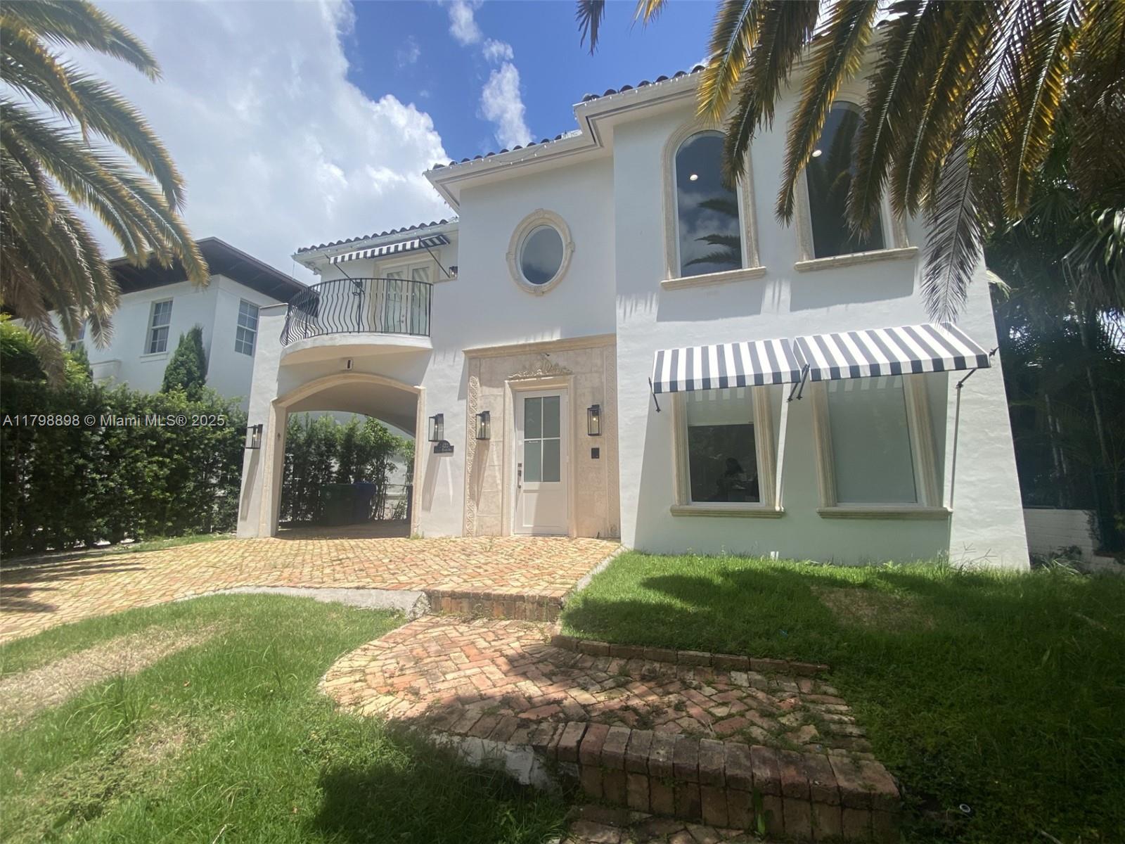 BRICKELL HAMMOCK UN 1 - Residential Lease