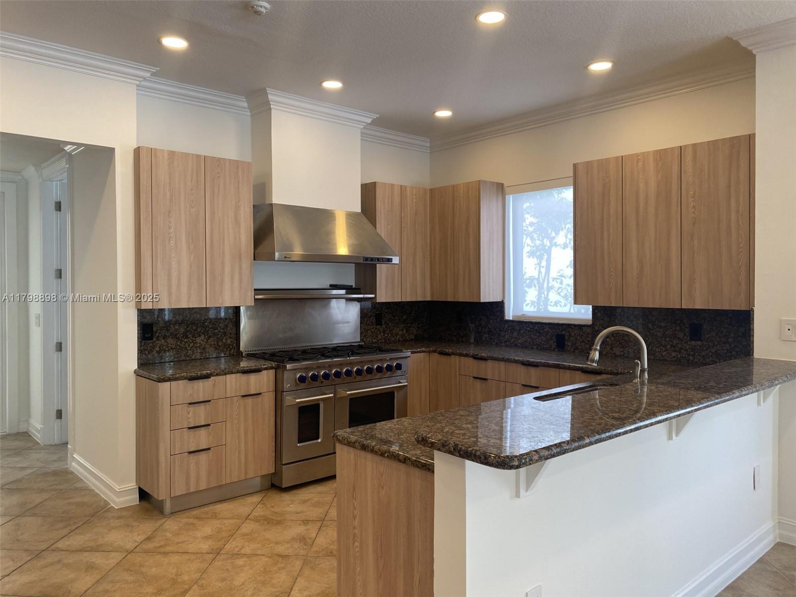 BRICKELL HAMMOCK UN 1 - Residential Lease