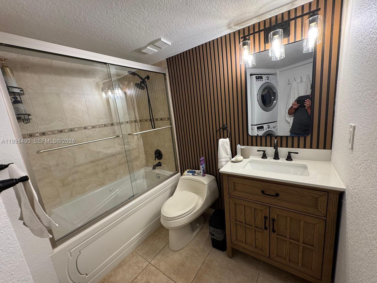 MYSTIC POINTE CONDO NO ON - Residential Lease