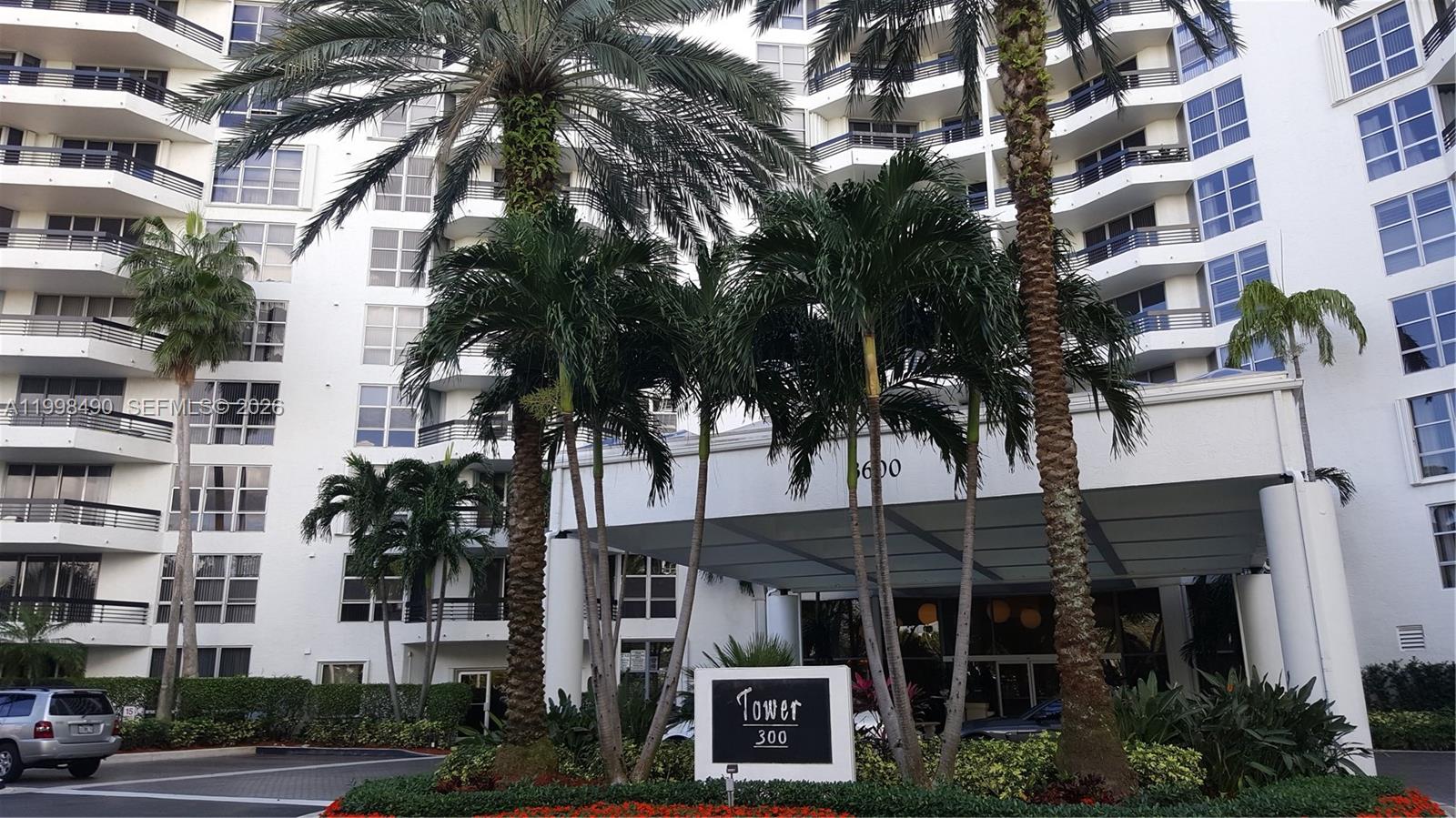 MYSTIC POINTE CONDO NO ON - Residential Lease