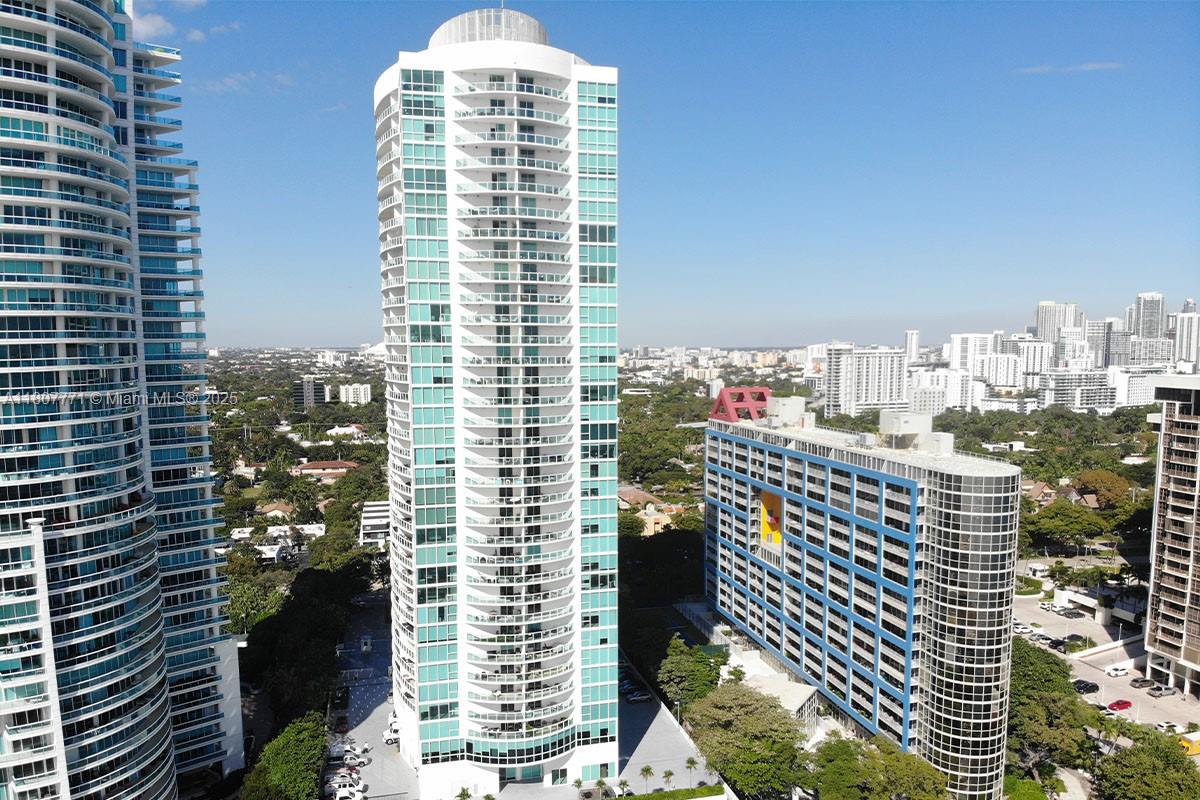2101 Brickell Ave 1709, Miami, Broward County, Florida - 1 Bedrooms  
1 Bathrooms - 