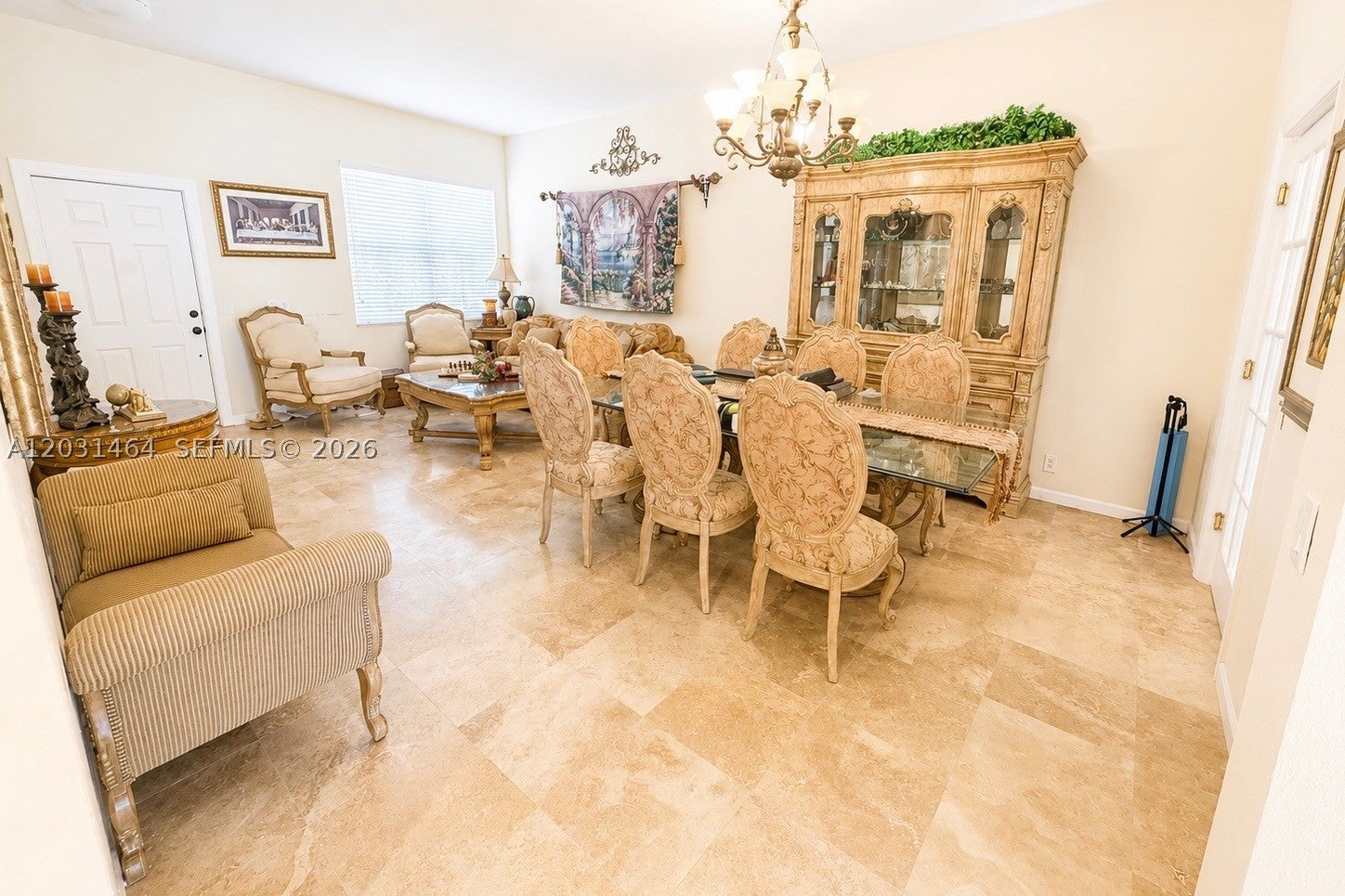 748 Tulip Cir