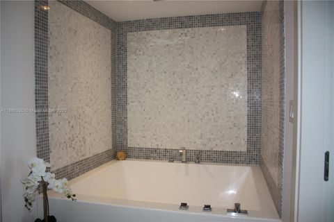 200 Biscayne Boulevard Way 4413 Miami FL 33131