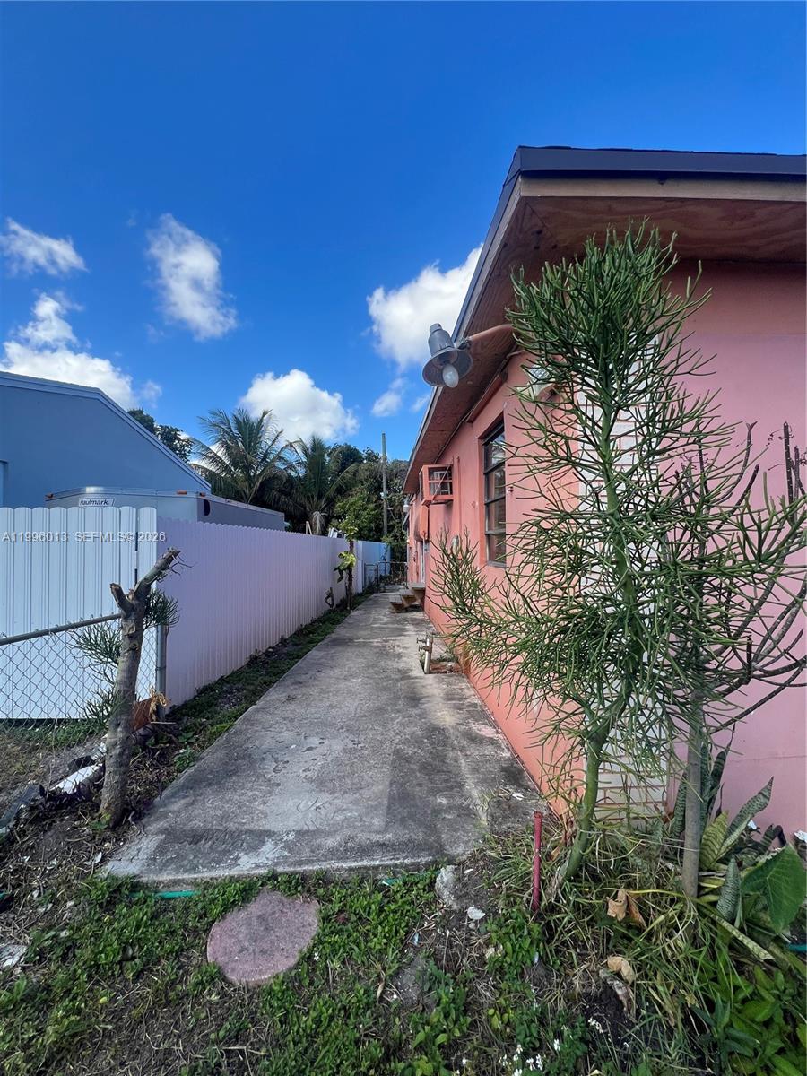 OPA LOCKA 2ND REV PL - Residential