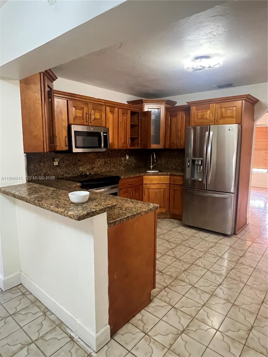 OPA LOCKA 2ND REV PL - Residential