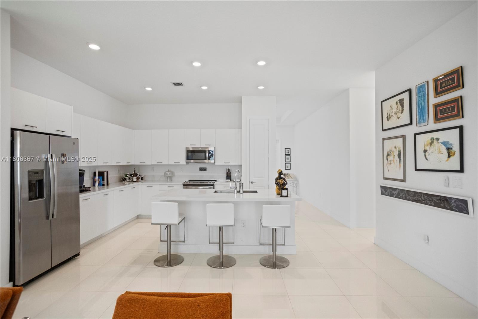 TUSCAN ISLES - Residential Lease