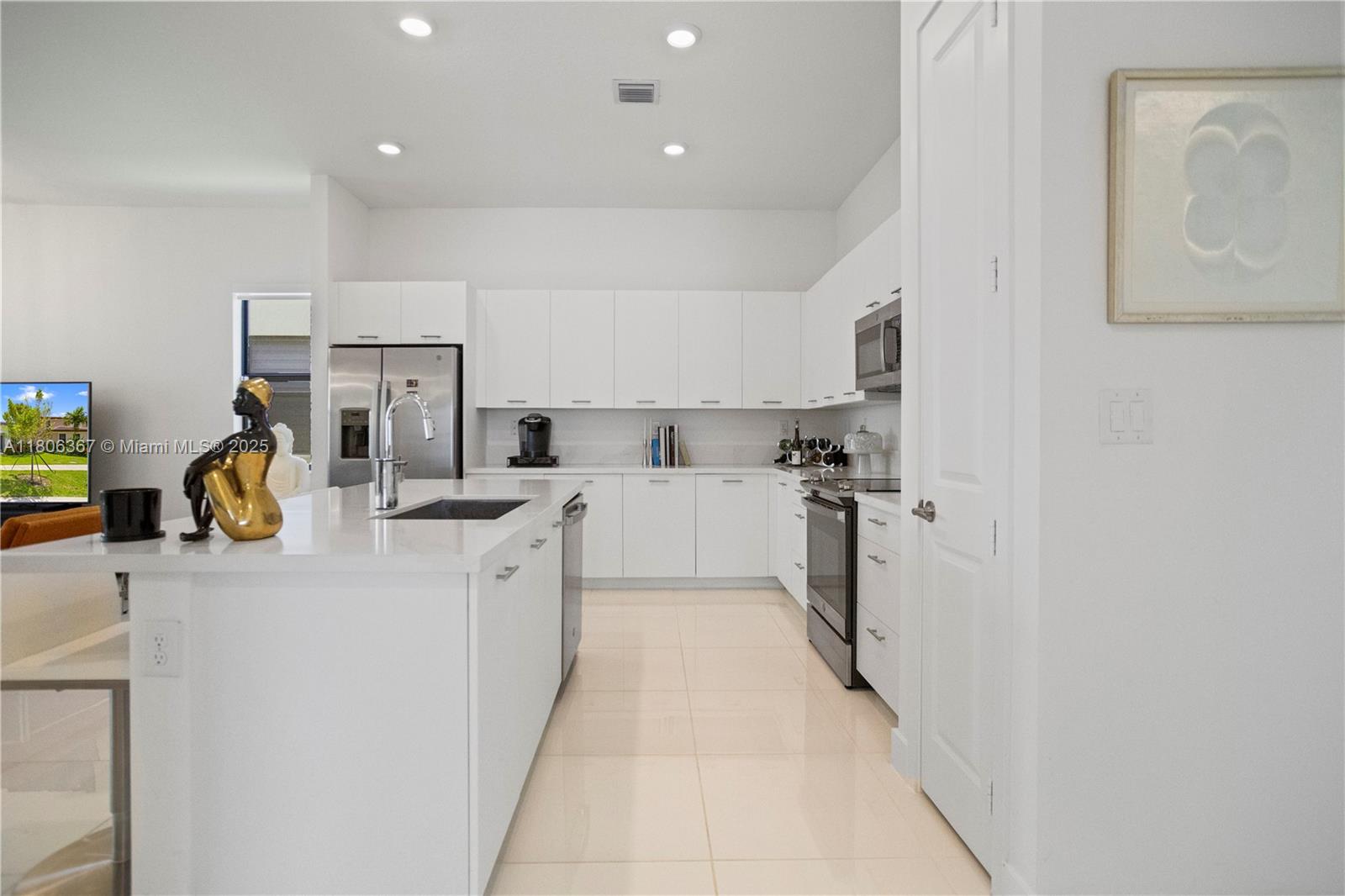 TUSCAN ISLES - Residential Lease