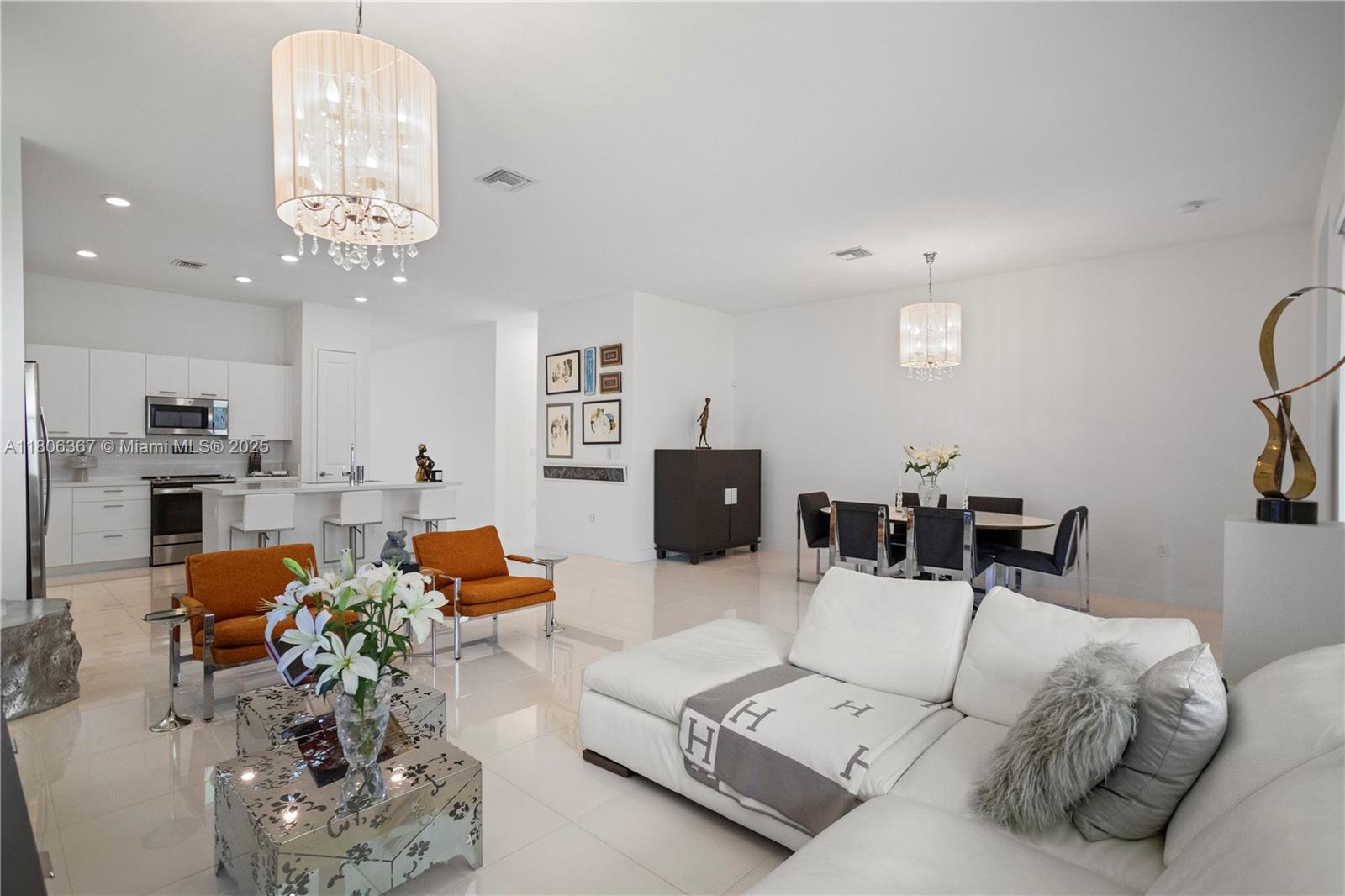 TUSCAN ISLES - Residential Lease