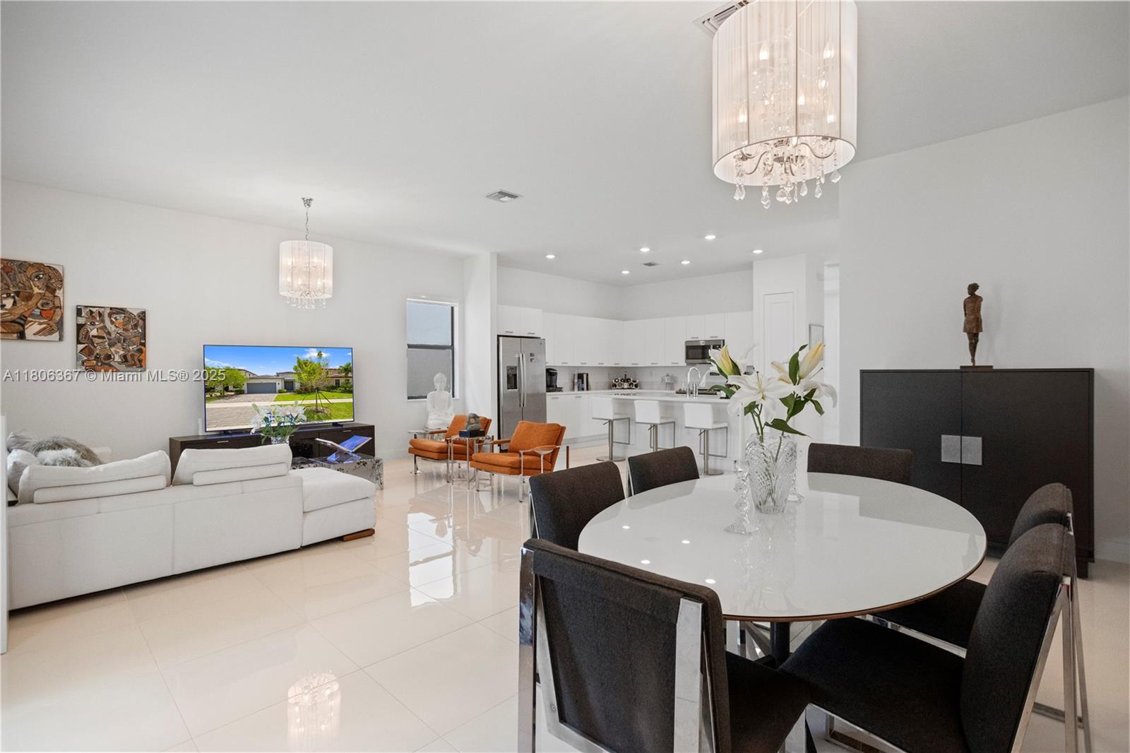 TUSCAN ISLES - Residential Lease