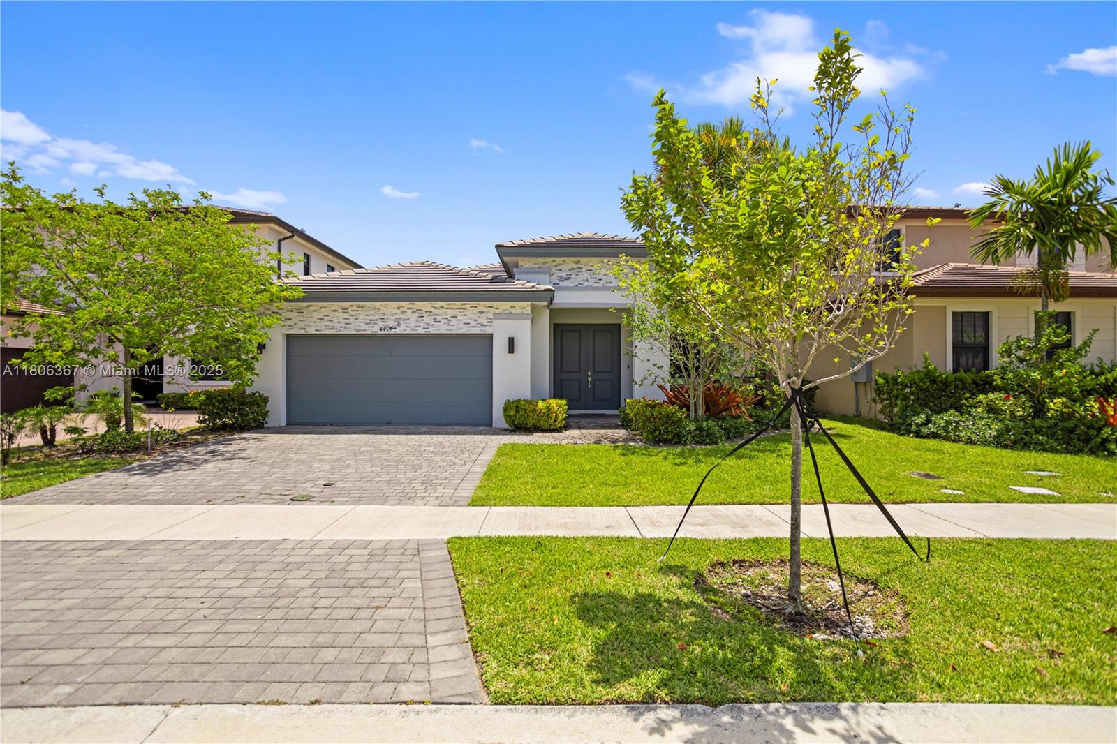 TUSCAN ISLES - Residential Lease