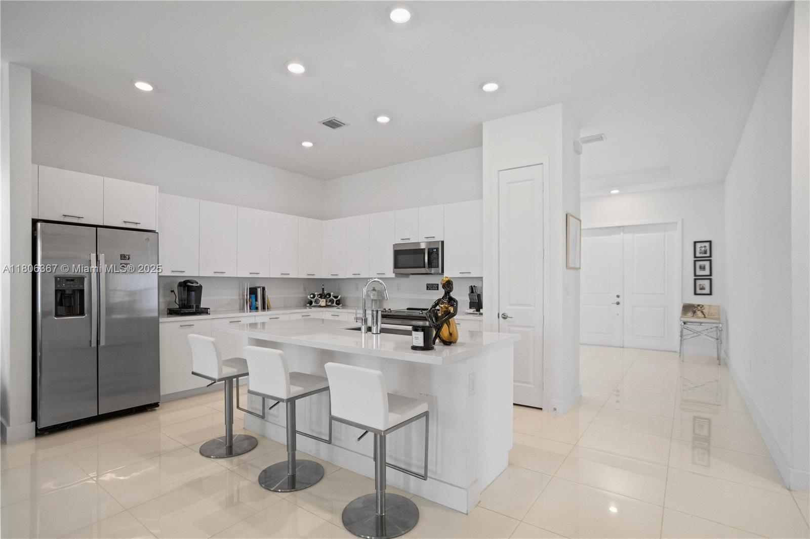 TUSCAN ISLES - Residential Lease