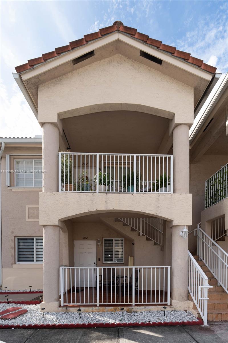 Beautifully remodeled 3-bedroom , 2.5 bath first floor condo in the heart of Hialeah . Features a modern kitchen with new cabinets and stainless steel appliances , updated bathrooms , spacious living and dining areas , and tile floors throughout . Includes in-unit laundry and a private balcony. Conveniently located near shopping , dining and major highways .