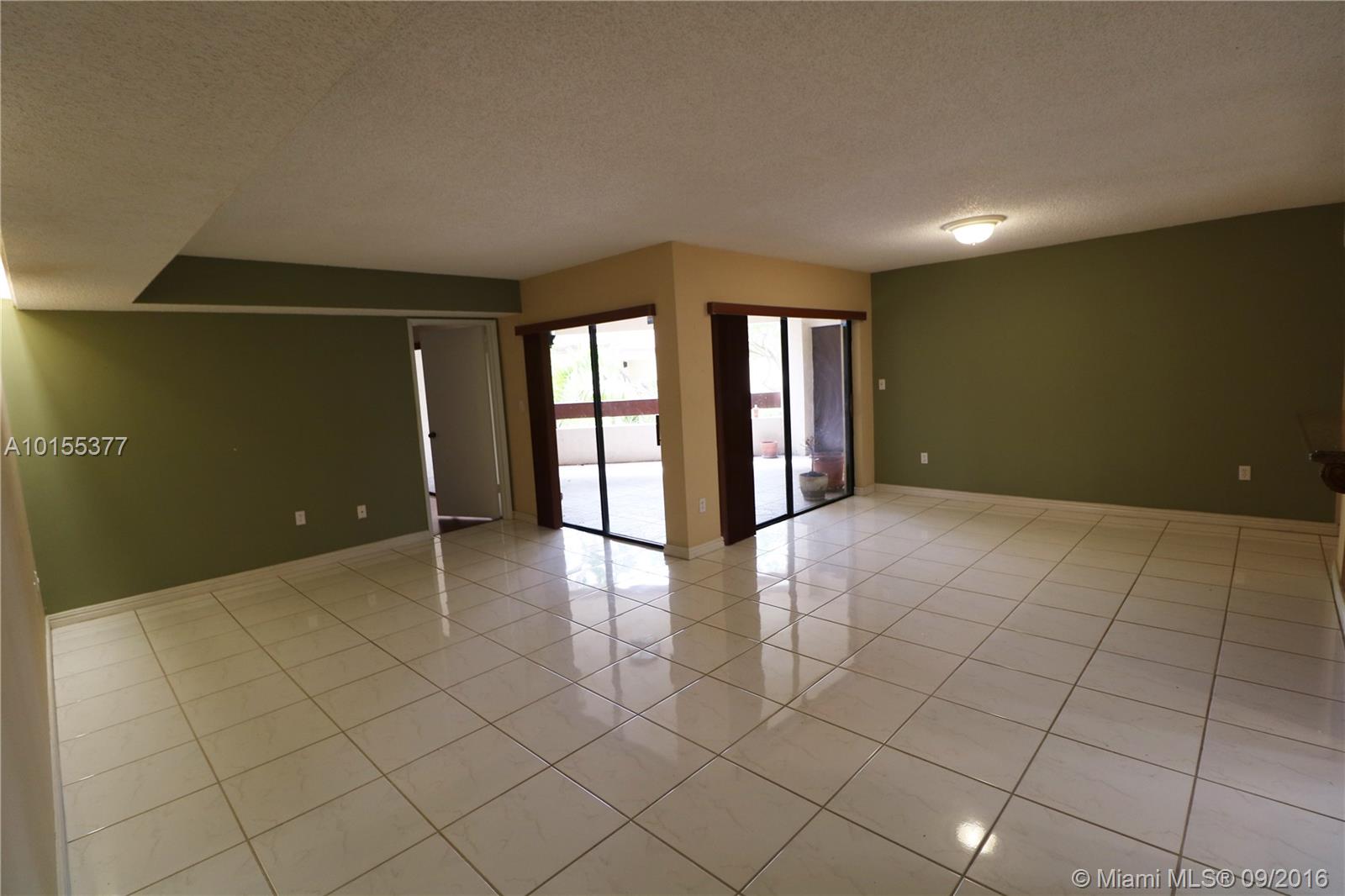 Stunning 2 bedroom / 2 bathroom condo in the sought after community of Kenland Bend South. Features include a spacious 1340 SF, two large bedroom suites (each room has an attached bathroom), an updated kitchen with granite countertops, oversized balcony, perfect for entertaining friends and family. Both rooms have large walk-in closets. The community of Kenland has an incredible location with several entrances including Kendall Dr, right next to the highway entrances, lots of parking and pool.