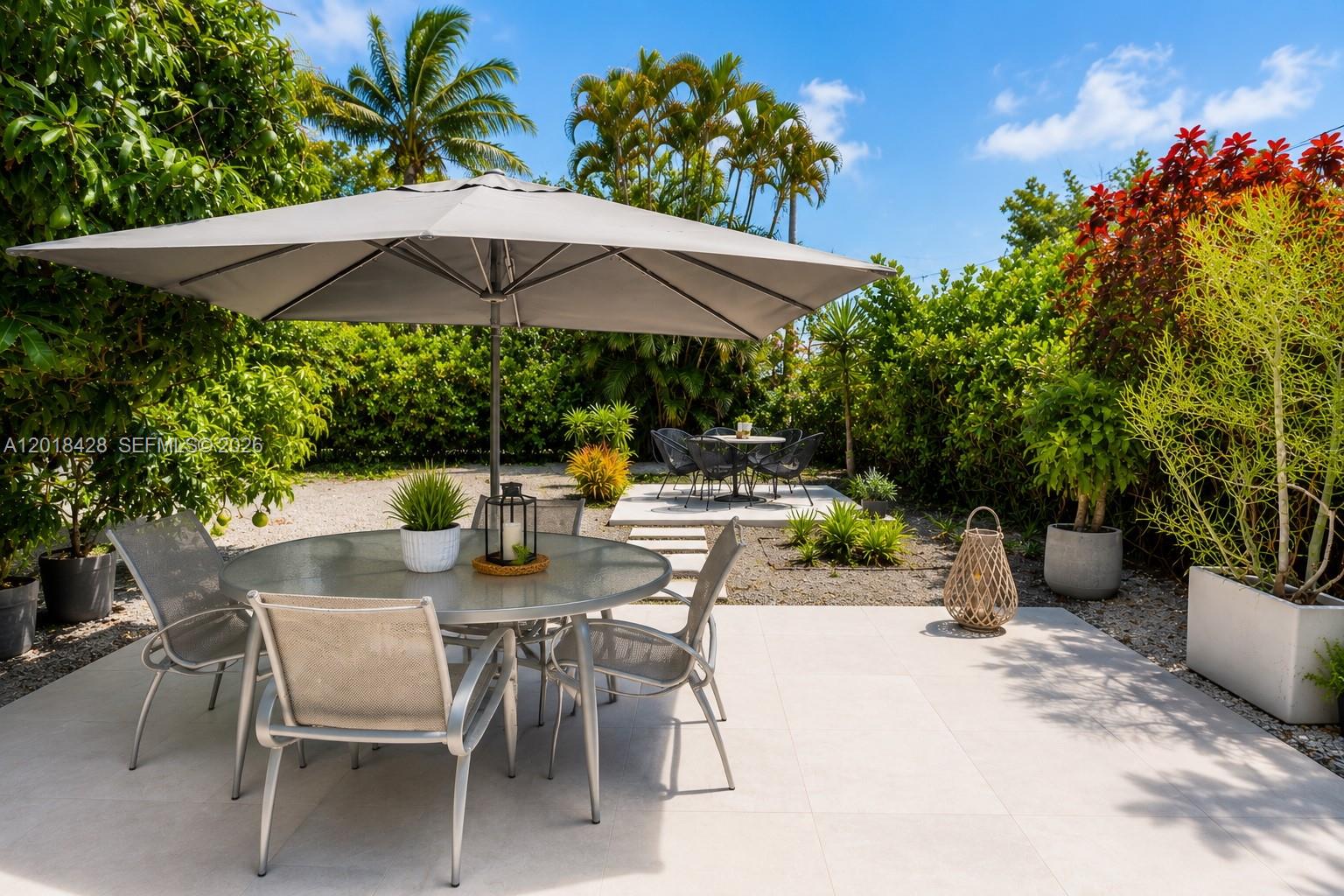 LAUDERDALE - Residential