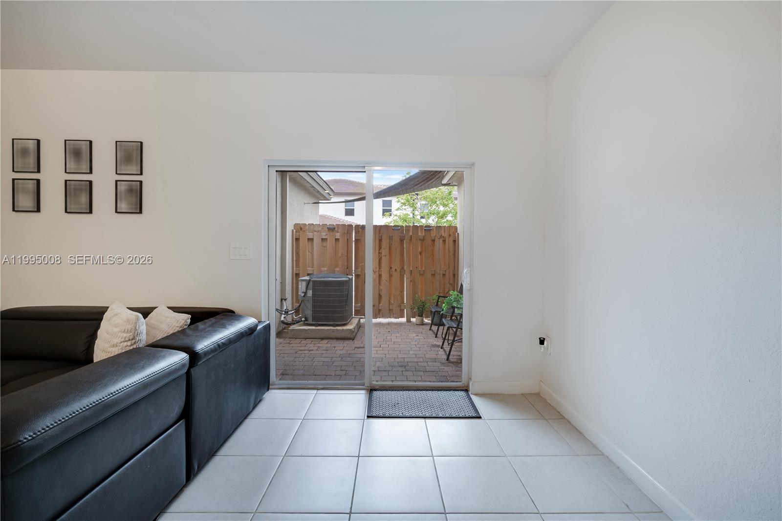 DOWN SOUTH - Residential