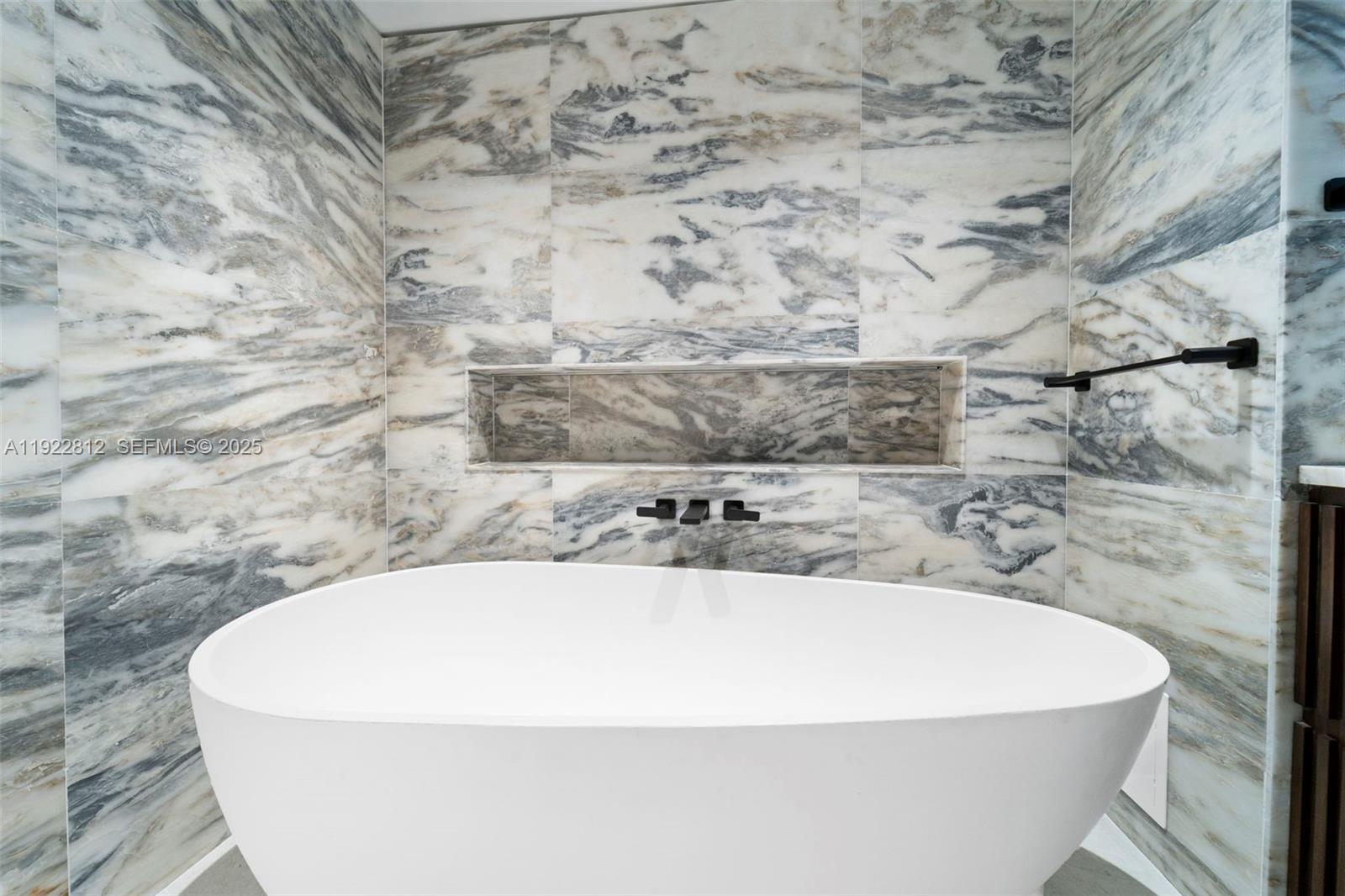 BRISTOL TOWER CONDO - Residential