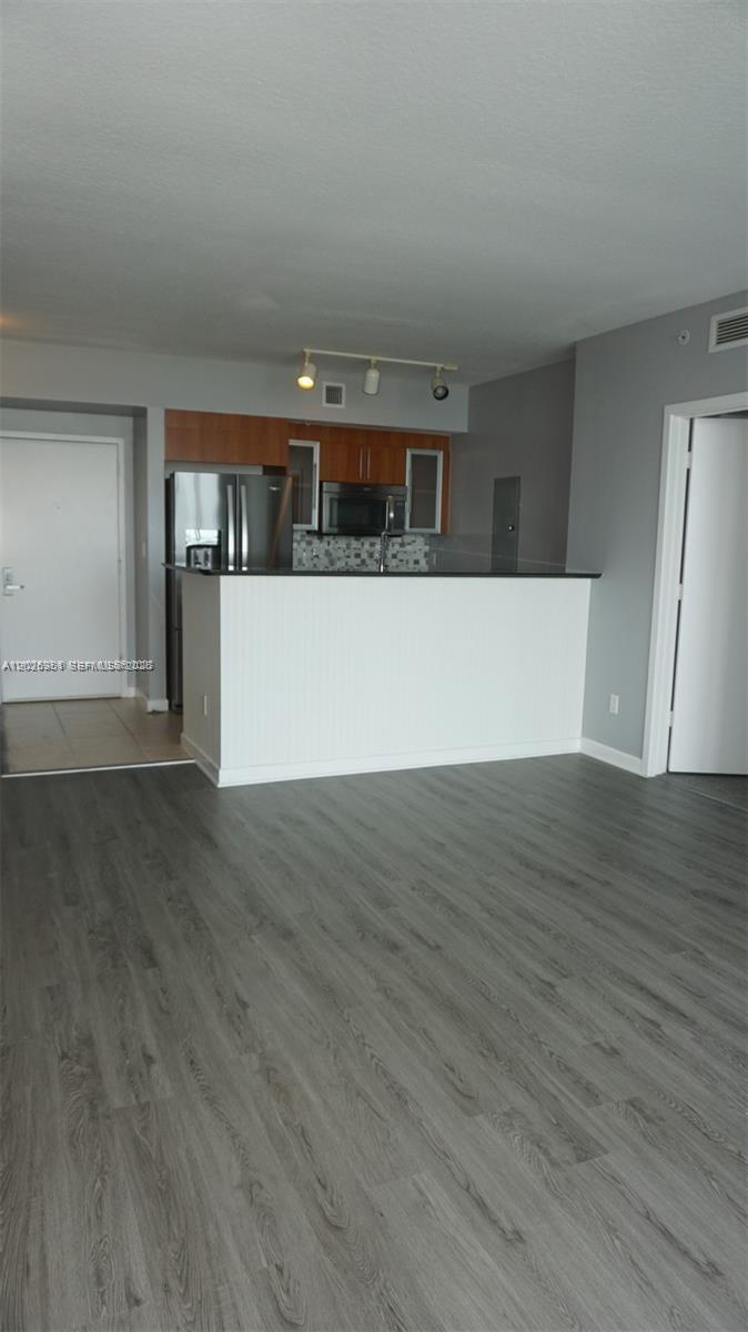 325 S Biscayne Blvd 2022