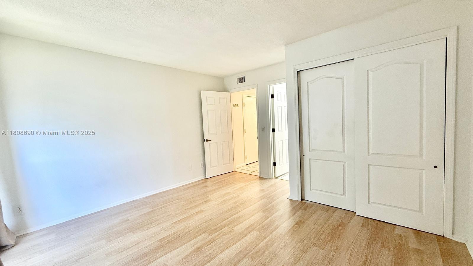CYPRESS POINT CONDO - Residential Lease