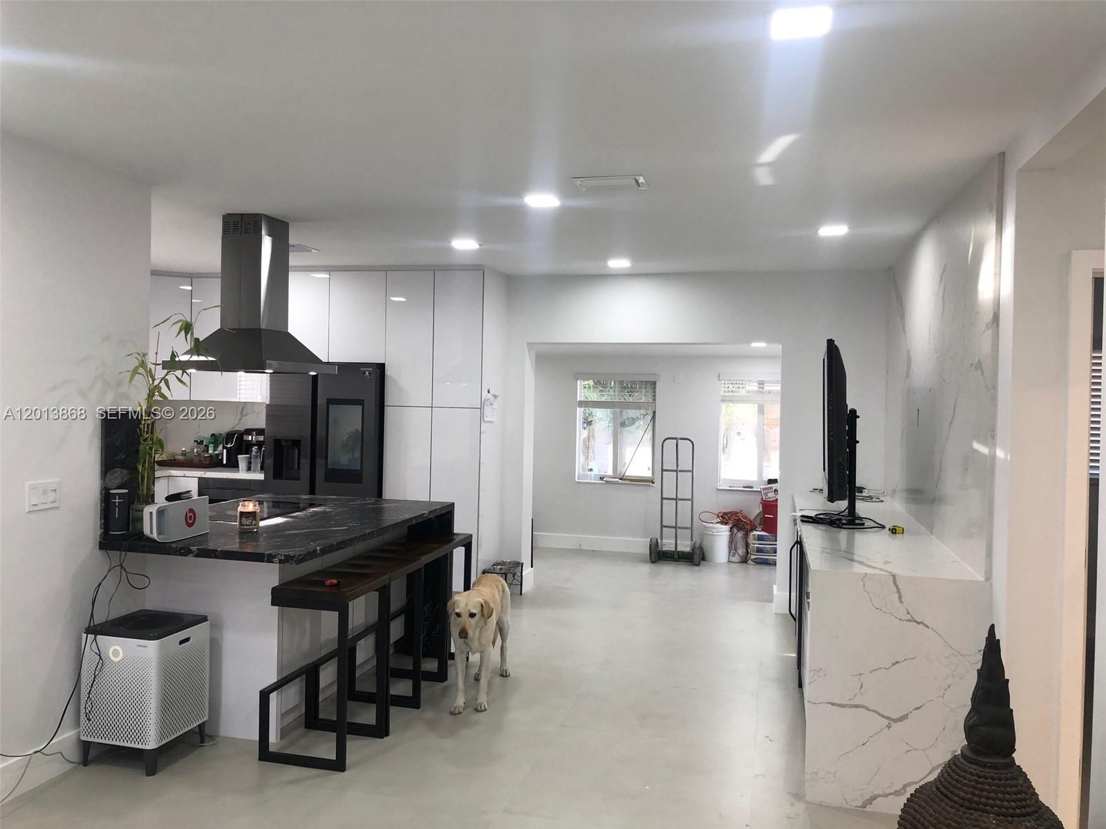 SILVER BLUFF EST-SEC B - Residential Lease