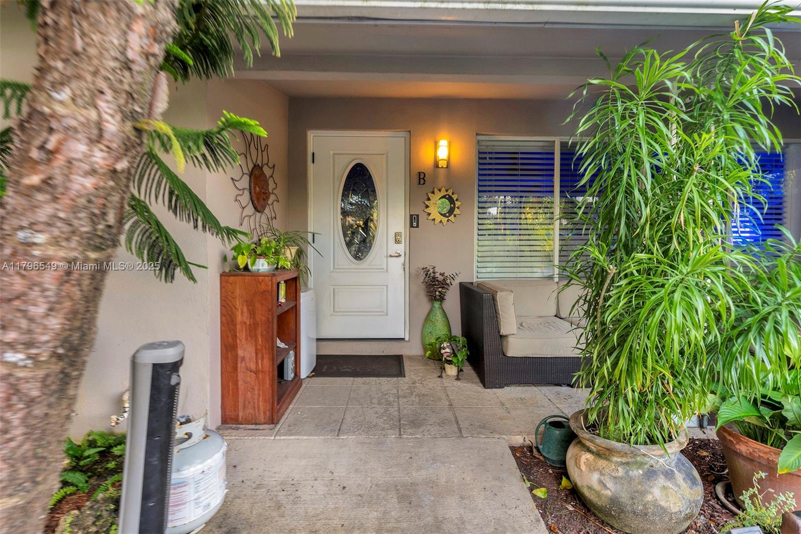 2808 Middle River Dr
