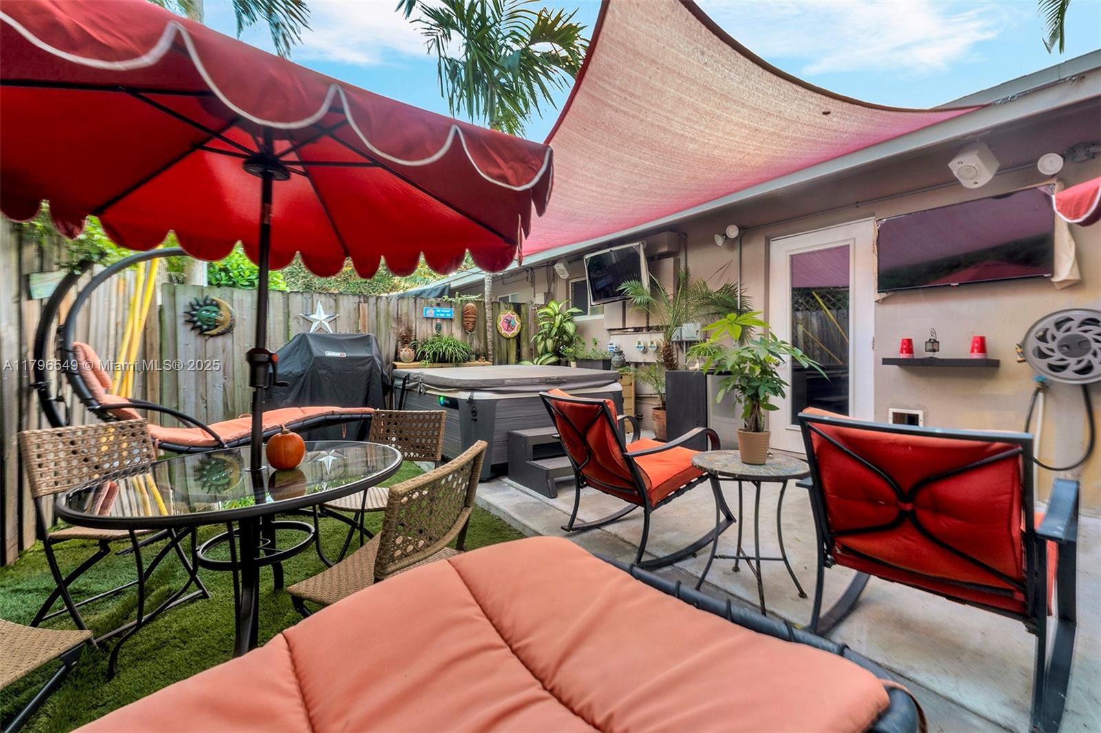 CORAL RIDGE GALT ADD NO 1 - Residential Income