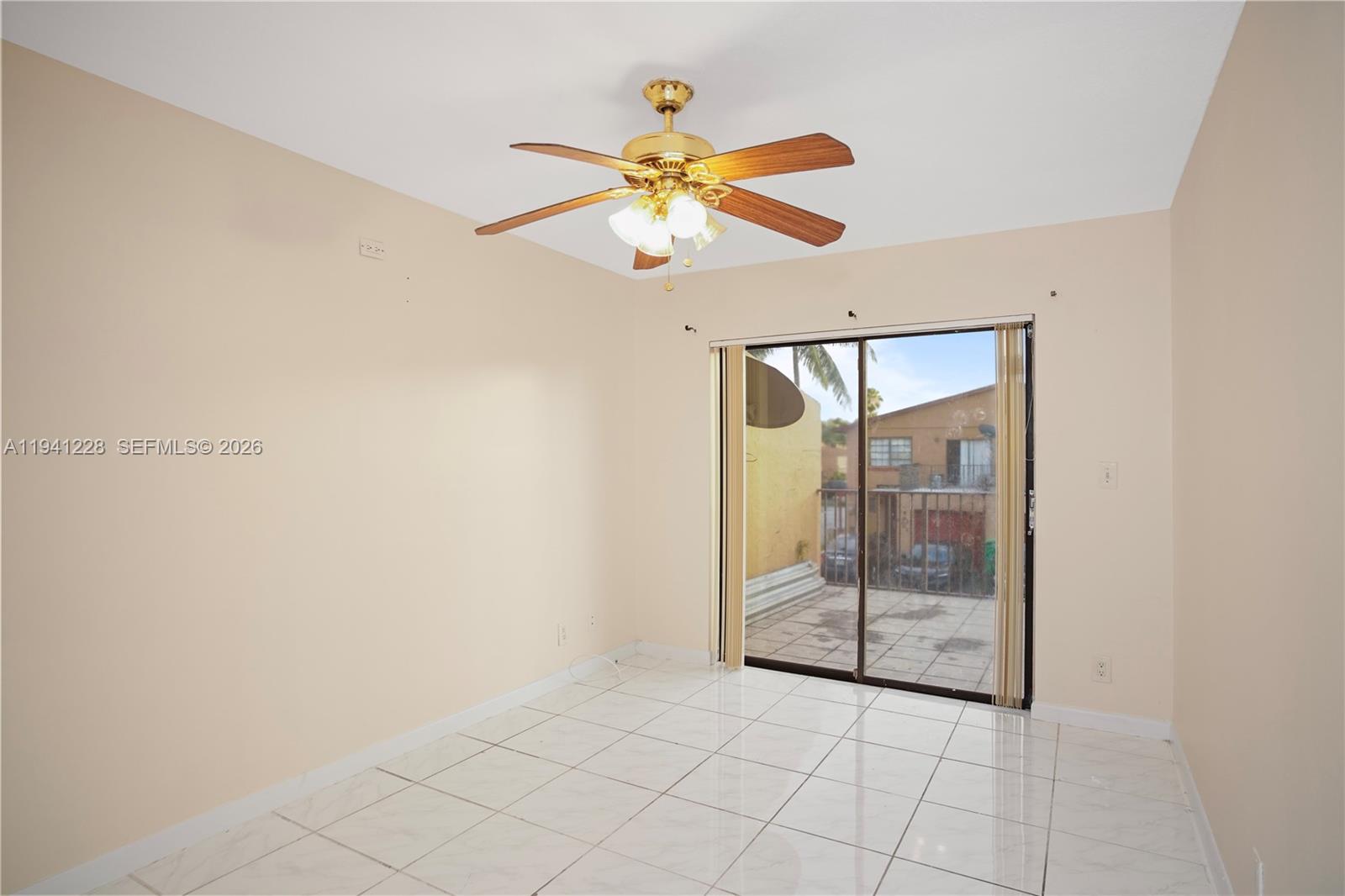 FAIRWAYS OF SUNRISE - Residential