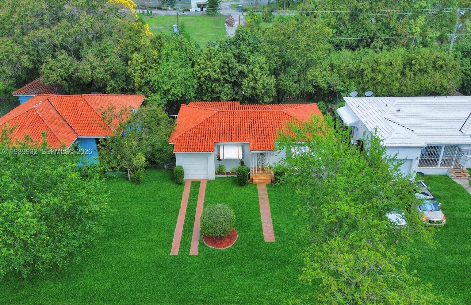 BRENTWOOD REV PL - Residential