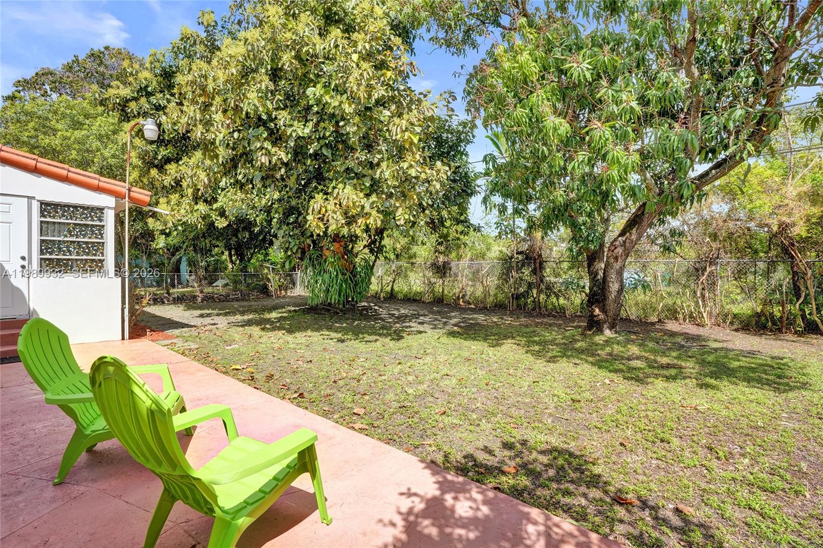 BRENTWOOD REV PL - Residential