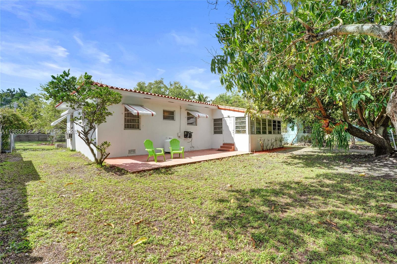 BRENTWOOD REV PL - Residential