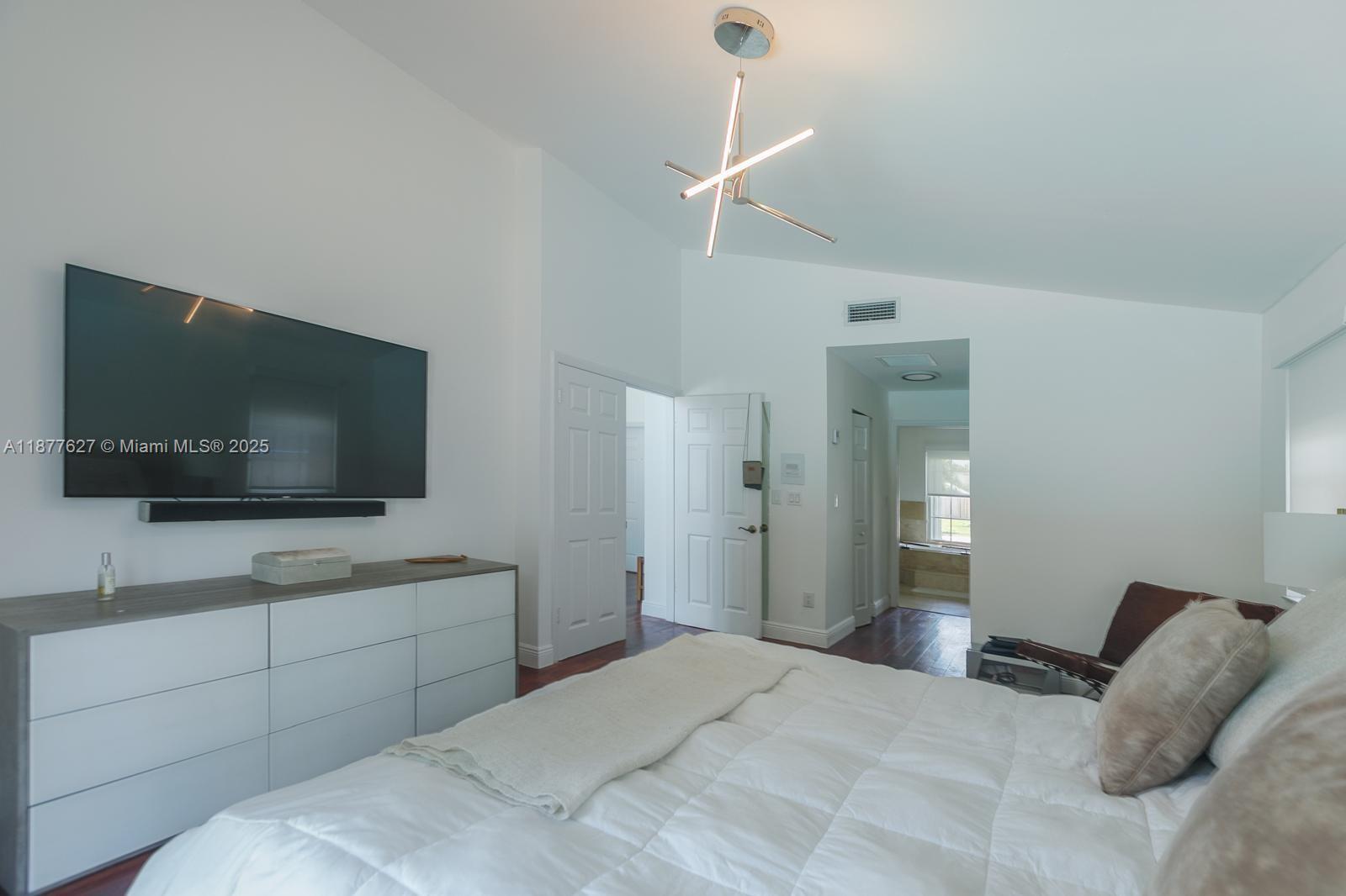 LAKES BY THE BAY SEC 7 - Residential