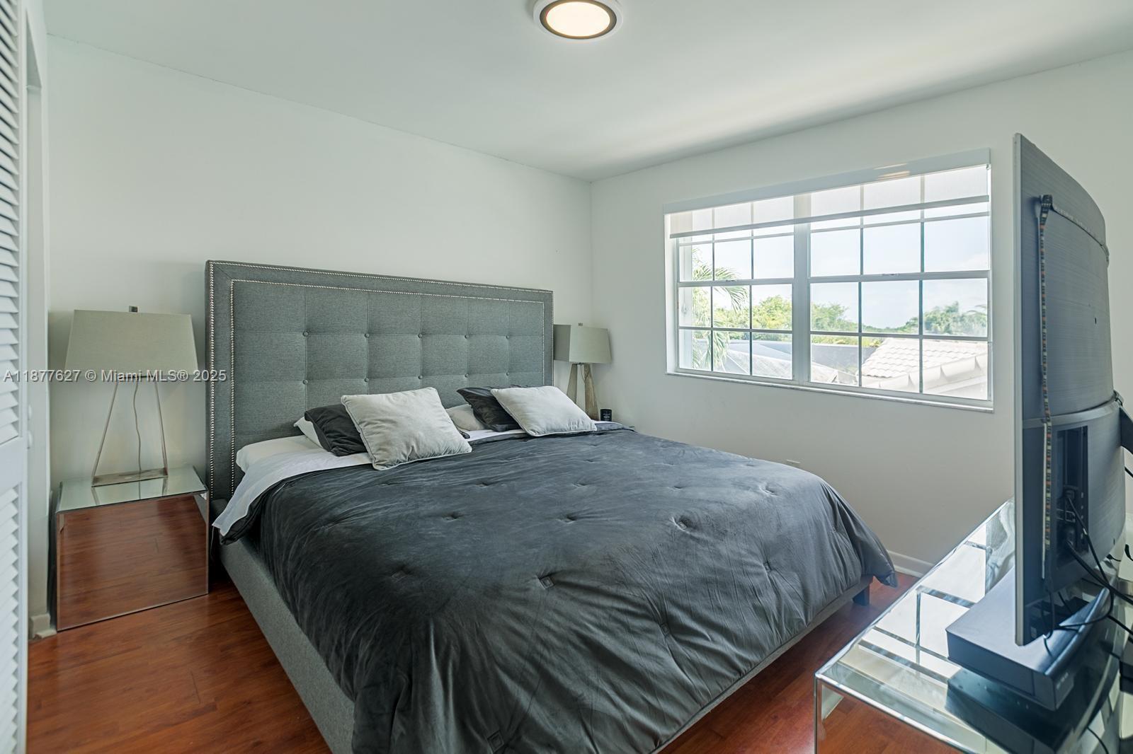 LAKES BY THE BAY SEC 7 - Residential