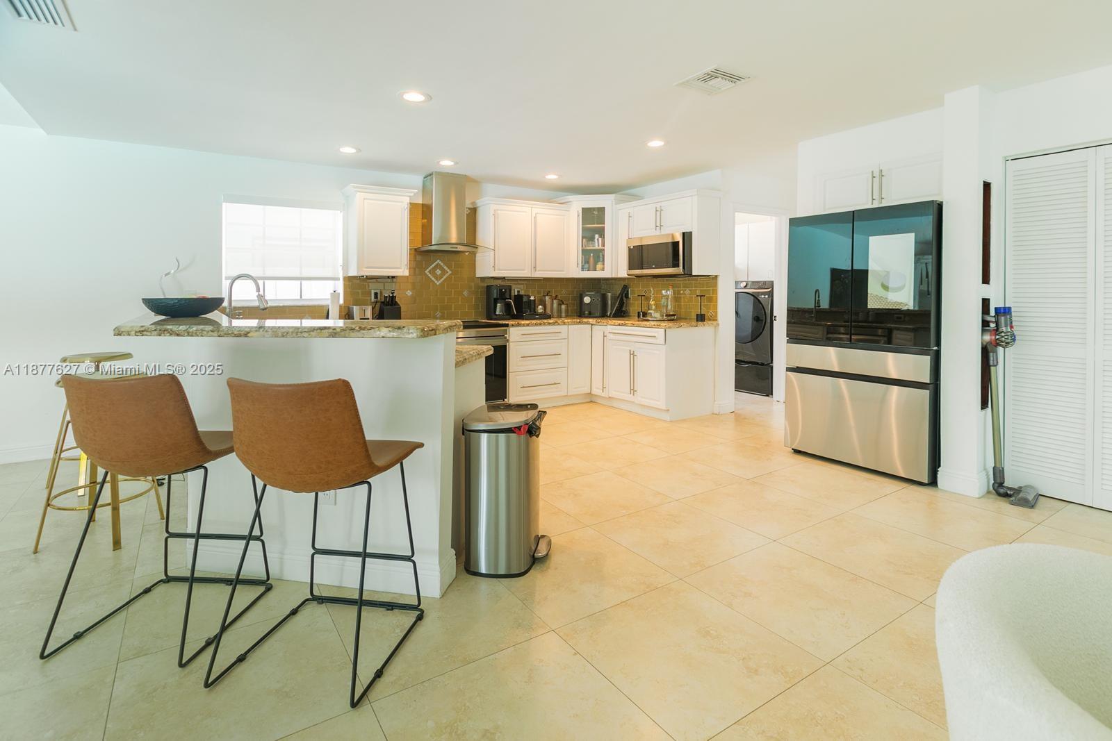 LAKES BY THE BAY SEC 7 - Residential