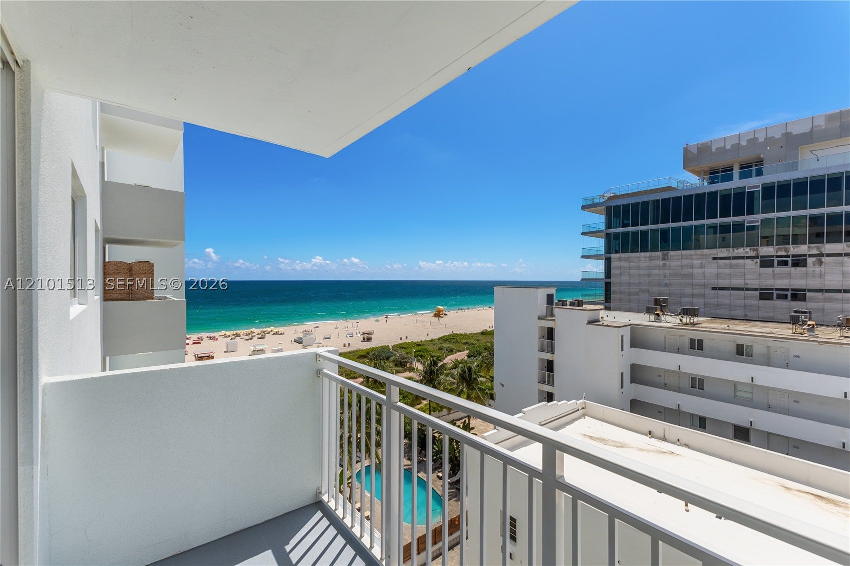 345 Ocean Dr 812