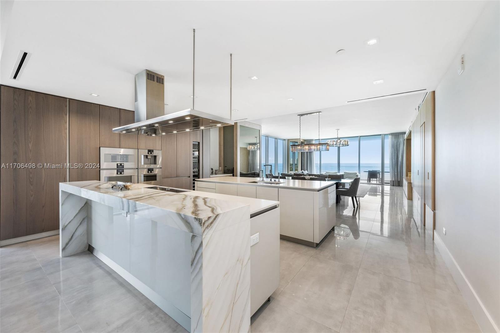 NORTH BISCAYNE BEACH AMEN - Residential