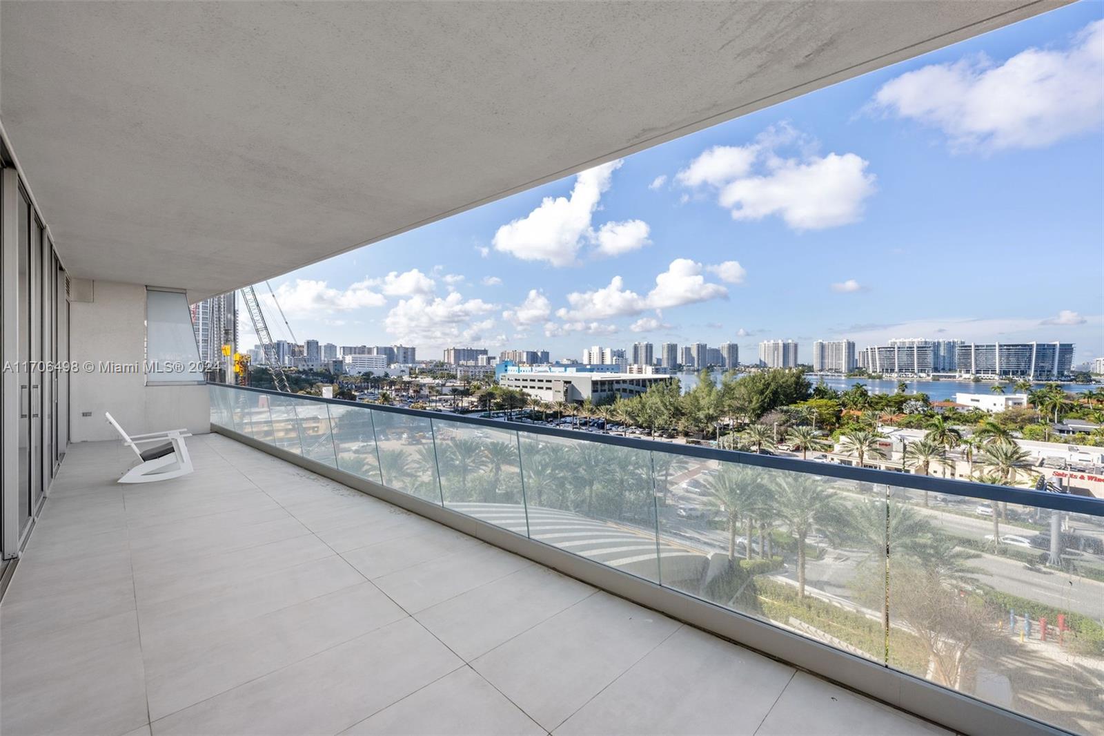 NORTH BISCAYNE BEACH AMEN - Residential