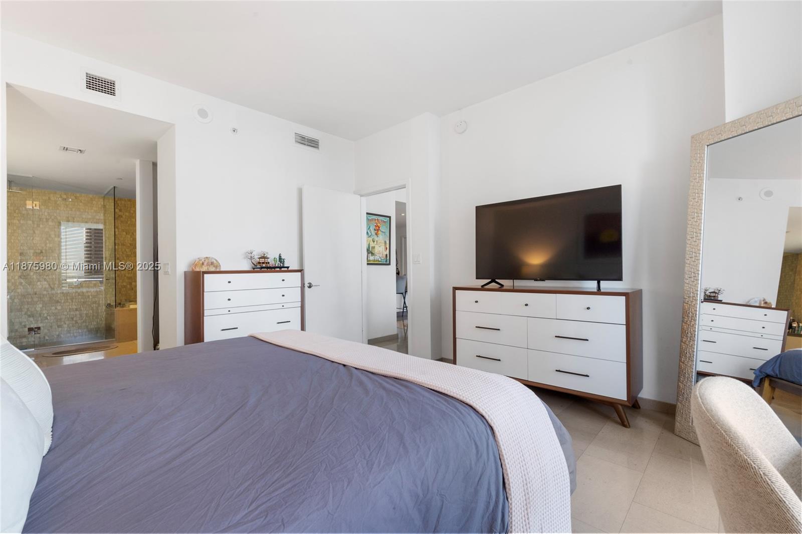 RISE CONDO - Residential Lease