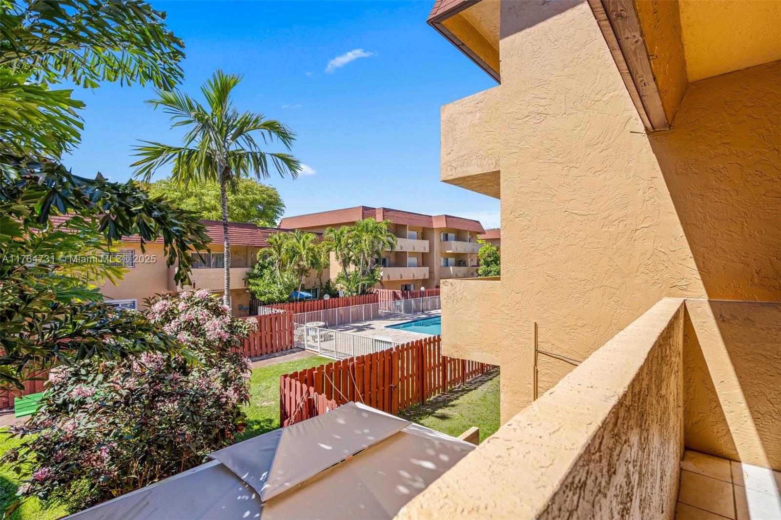 PUERTA DEL SOL CONDO - Residential