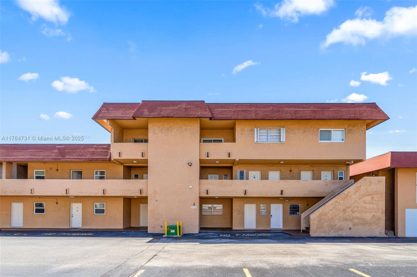 PUERTA DEL SOL CONDO - Residential