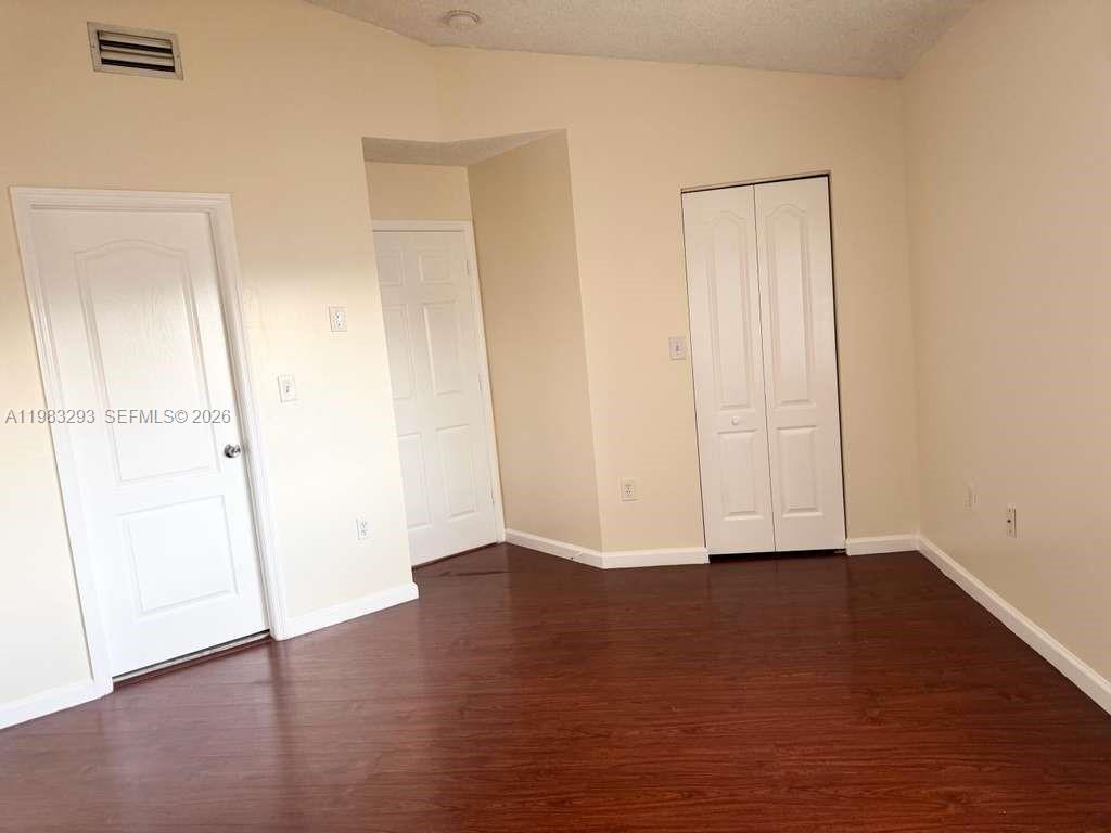 BONITA VILLAS CONDO - Residential Lease